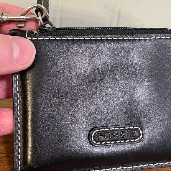 SOLD Fossil Leather ID Lanyard - Picture 7 of 7